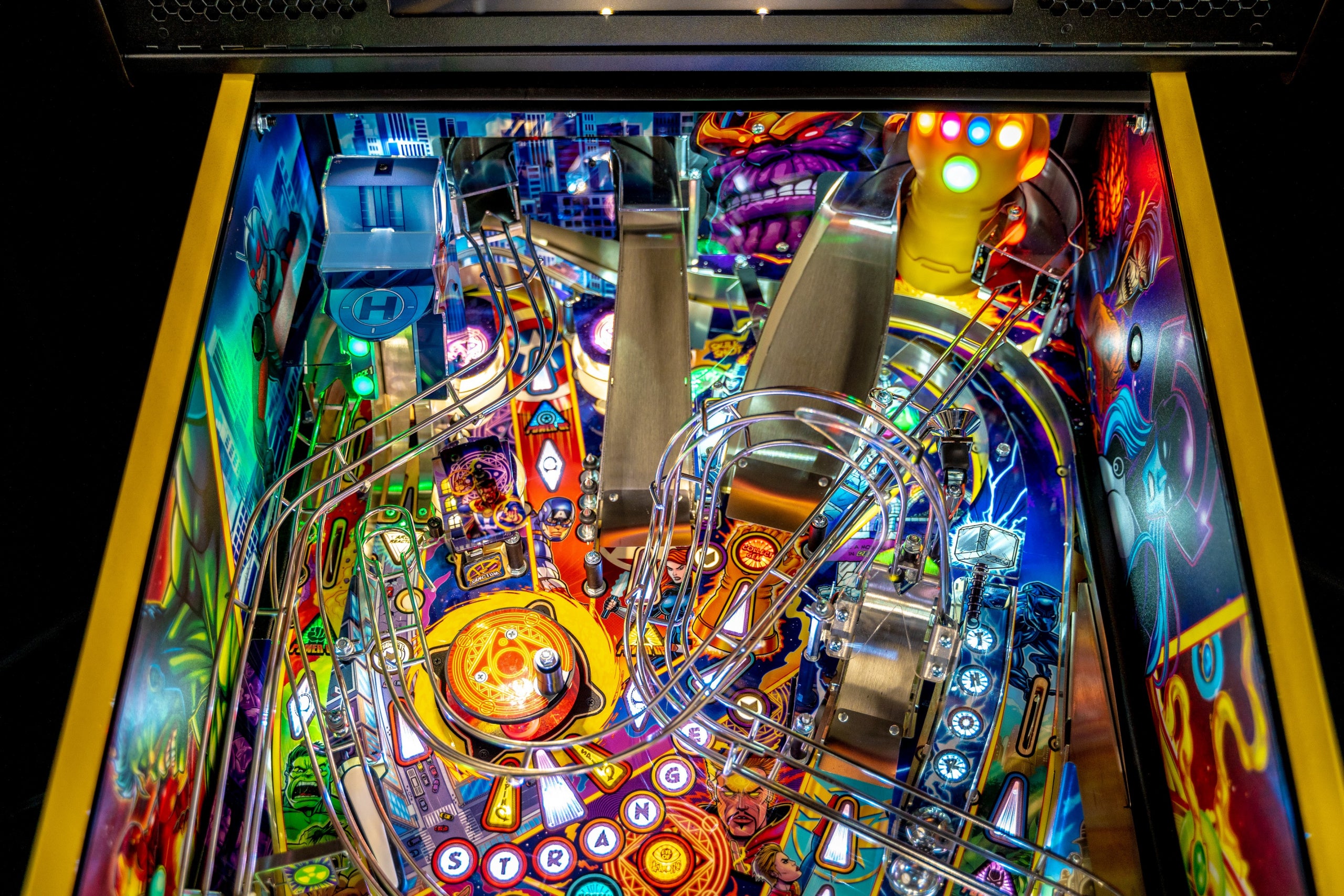 Avengers Infinity Quest LE