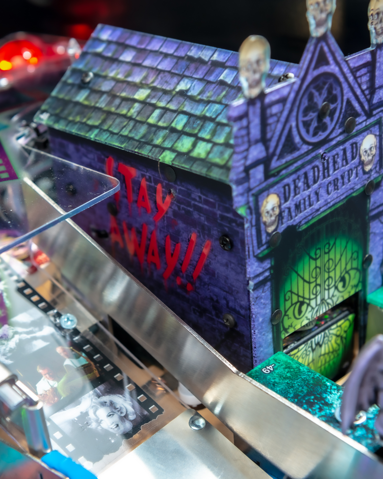 Elvira's House of Horrors Premium